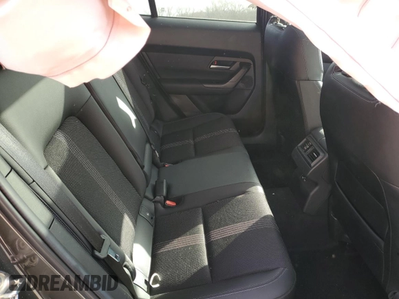 2023 Mazda CX-50 S Preferred Plus z VIN 7MMVABCM1PN108900, wystawiony jako Copart lot #37150303 z przebiegiem Nie podano mil oraz . Historia ofert i sprzedaży dostępna na DreamBid. Obrazek 10.