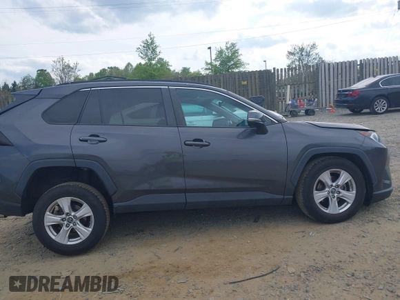 2019 Toyota RAV4 XLE with VIN 2T3P1RFV9KW042278, listed as a IAAI auction lot 42062800 with 62,979 mi miles and . Bid and sale history available at DreamBid. Image 13.