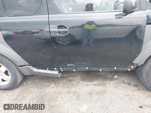 2004 Honda Element EX with VIN 5J6YH286X4L009044, listed as a IAAI auction lot 42020272 with 158,967 mi miles and . Bid and sale history available at DreamBid. Image 12.