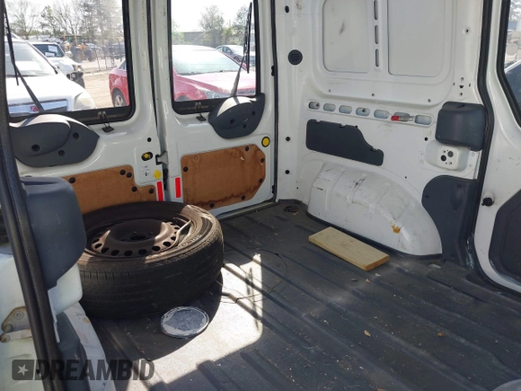 2013 Ford Transit Connect XLT с VIN NM0LS6BN0DT166572, выставлен на аукционе IAAI как лот 42049439 с пробегом 166 672 миль миль и . История ставок и продаж доступна на DreamBid. Изображение 8.