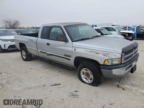 2002 Dodge Ram 2500 with VIN 3B7KC23602M211940, listed as a Copart auction lot 43988625 with 0 mi miles and Clean Title. Bid and sale history available at carsss.com. Image 4.