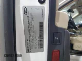 2017 Audi A4 Premium z VIN WAUANAF47HN037242, wystawiony jako Copart lot #85816404 z przebiegiem 84 567 mil mil oraz Szkoda całkowita • Salvage title. Historia ofert i sprzedaży dostępna na DreamBid. Obrazek 12.
