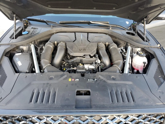 2024 Genesis GV70 3.5T Sport with VIN 5NMMCDTC4RH008296, listed as a Copart auction lot 74267434 with 9,639 mi miles and Non Repairable. Bid and sale history available at carsss.com. Image 12.