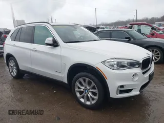 2016 BMW X5 sDrive35i with VIN 5UXKR2C56G0R69814, listed as a IAAI auction lot 41088279 with 81,219 mi miles. Bid and sale history available at carsss.com. Image 1.