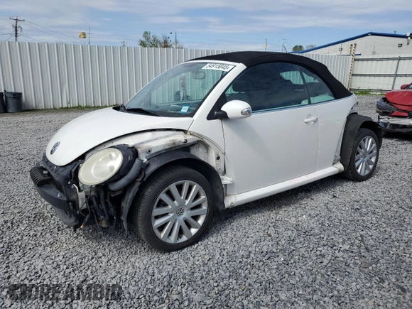 2010 Volkswagen Beetle with VIN 3VWRG3AL6AM010041, listed as a Copart auction lot 54915045 with 95,719 mi miles and Salvage Title. Bid and sale history available at DreamBid. Image 1.