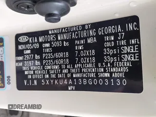 2011 Kia Sorento EX with VIN 5XYKU4A13BG003130, listed as a IAAI auction lot 41209337 with 162,058 mi miles. Bid and sale history available at carsss.com. Image 9.