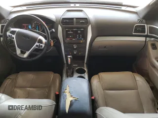 2011 Ford Explorer XLT z VIN 1FMHK8D8XBGA94230, wystawiony jako Copart lot #59991785 z przebiegiem 175 487 mil mil oraz Szkoda całkowita • Salvage title. Historia ofert i sprzedaży dostępna na DreamBid. Obrazek 8.