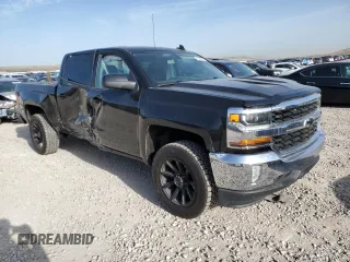 2018 Chevrolet Silverado 1500 LT with VIN 3GCPCREC7JG158457, listed as a Copart auction lot 51368205 with 118,159 mi miles and Salvage Title. Bid and sale history available at DreamBid. Image 4.