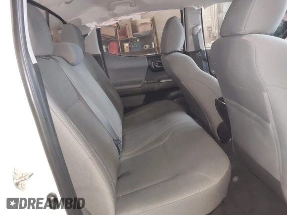 2016 Toyota Tacoma SR5 with VIN 3TMDZ5BN2GM007990, listed as a IAAI auction lot 41288736 with 76,179 mi miles. Bid and sale history available at carsss.com. Image 8.
