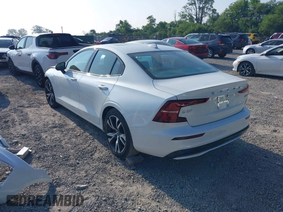 2024 Volvo S60 Core Dark Theme with VIN 7JRL12TK9RG303982, listed as a IAAI auction lot 42612329 with 5,618 mi miles and . Bid and sale history available at DreamBid. Image 3.