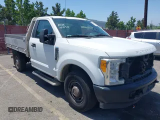 2017 Ford F-250 XL с VIN 1FDBF2A69HEC86673, выставлен на аукционе IAAI как лот 42511398 с пробегом 80 283 миль миль и . История ставок и продаж доступна на DreamBid. Изображение 1.