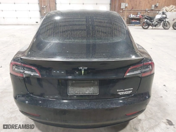 2019 Tesla Model 3 Long Range with VIN 5YJ3E1EB2KF425643, listed as a IAAI auction lot 41676853 with NaN miles. Bid and sale history available at carsss.com. Image 16.