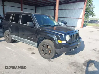2011 Jeep Patriot Sport with VIN 1J4NF1GB4BD172586, listed as a IAAI auction lot 42234028 with 143,400 mi miles and . Bid and sale history available at carsss.com. Image 1.
