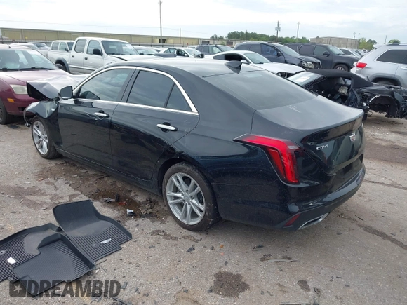 2024 Cadillac CT4 Luxury z VIN 1G6DJ5RK7R0101102, wystawiony jako IAAI lot #41906123 z przebiegiem 5 690 mil mil oraz . Historia ofert i sprzedaży dostępna na DreamBid. Obrazek 3.