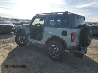 2022 Ford Bronco with VIN 1FMDE5CP0NLB48255, listed as a Copart auction lot 86614524 with 16,826 mi miles and Salvage title. Bid and sale history available at DreamBid. Image 2.