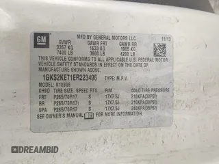 2014 GMC Yukon XL SLT with VIN 1GKS2KE71ER223496, listed as a IAAI auction lot 41419800 with 146,686 mi miles. Bid and sale history available at carsss.com. Image 9.