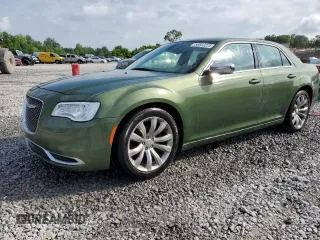 2018 Chrysler 300 Touring L z VIN 2C3CCAAG4JH340405, wystawiony jako Copart lot #55503225 z przebiegiem Nie podano mil oraz Szkody całkowita. Historia ofert i sprzedaży dostępna na DreamBid. Obrazek 1.