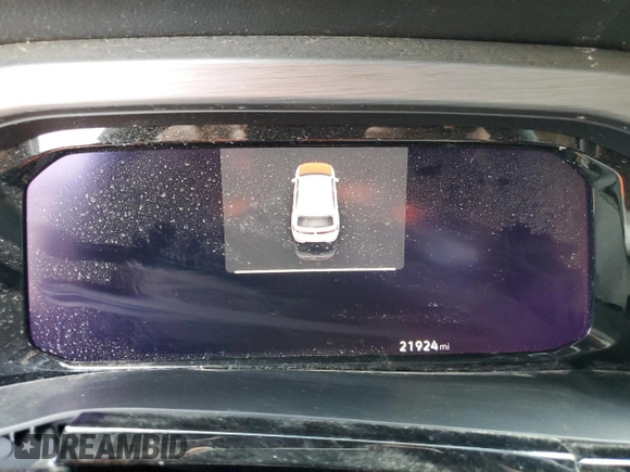 2024 Volkswagen Atlas SE with VIN 1V2LE2CA3RC227966, listed as a Copart auction lot 62483025 with 21,924 mi miles and Clean title. Bid and sale history available at DreamBid. Image 9.