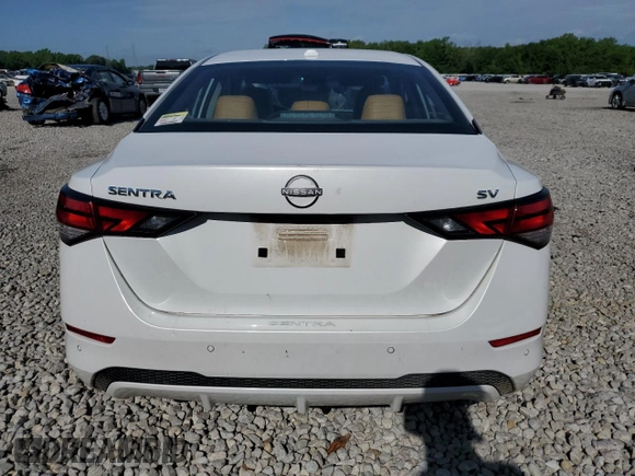 2024 Nissan Sentra SV z VIN 3N1AB8CV9RY216004, wystawiony jako Copart lot #54932505 z przebiegiem 60 872 mil mil oraz Szkoda całkowita • Salvage title. Historia ofert i sprzedaży dostępna na DreamBid. Obrazek 6.