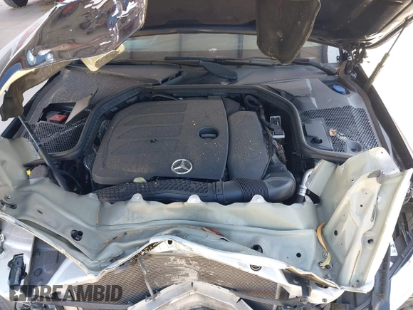 2020 Mercedes-Benz C 300 with VIN WDDWK8DBXLF951795, listed as a IAAI auction lot 41925316 with 47,348 mi miles and . Bid and sale history available at DreamBid. Image 10.