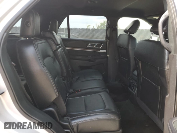 2018 Ford Explorer Limited с VIN 1FM5K8F88JGA85573, выставлен на аукционе Copart как лот 66836205 с пробегом 64 764 миль миль и Списание • Salvage title. История ставок и продаж доступна на DreamBid. Изображение 11.