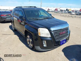 2012 GMC Terrain SLT-1 with VIN 2GKFLVE53C6146153, listed as a IAAI auction lot 41673119 with 207,699 mi miles. Bid and sale history available at carsss.com. Image 1.
