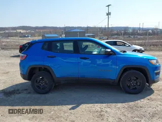 2020 Jeep Compass Sport with VIN 3C4NJDAB0LT142611, listed as a IAAI auction lot 41769615 with 93,753 mi miles. Bid and sale history available at carsss.com. Image 13.