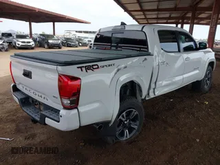 2017 Toyota Tacoma SR5 with VIN 3TMAZ5CN0HM042269, listed as a IAAI auction lot 41928544 with 89,942 mi miles and . Bid and sale history available at carsss.com. Image 4.