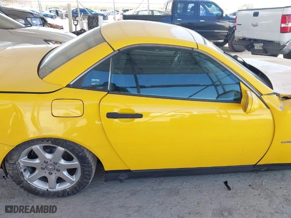 1998 Mercedes-Benz SLK-Class with VIN WDBKK47F7WF007844, listed as a IAAI auction lot 41774079 with 174,682 mi miles. Bid and sale history available at carsss.com. Image 13.