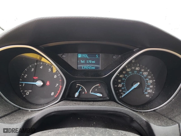 2012 Ford Focus SE with VIN 1FAHP3K26CL371705, listed as a Copart auction lot 48136685 with 139,245 mi miles and Salvage Title. Bid and sale history available at carsss.com. Image 9.