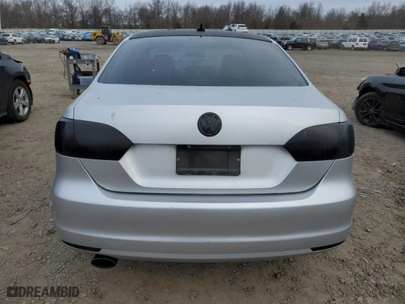 2011 Volkswagen Jetta Sedan SEL w/Sunroof PZEV with VIN 3VWLZ7AJ7BM392667, listed as a Copart auction lot 43848605 with NaN miles and Clean Title. Bid and sale history available at carsss.com. Image 6.
