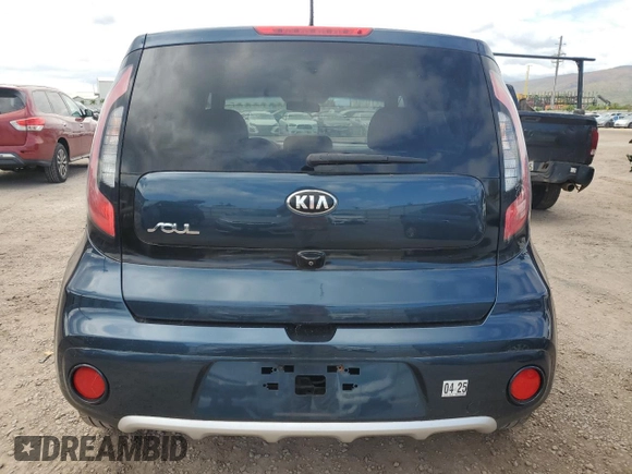 2018 Kia Soul + with VIN KNDJP3A59J7505944, listed as a Copart auction lot 50811405 with 102,451 mi miles and Clean Title. Bid and sale history available at carsss.com. Image 6.