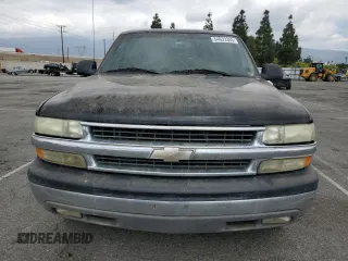 2003 Chevrolet Suburban LS with VIN 3GNEC16T43G296118, listed as a Copart auction lot 54633345 with 143,091 mi miles and Clean Title. Bid and sale history available at carsss.com. Image 5.