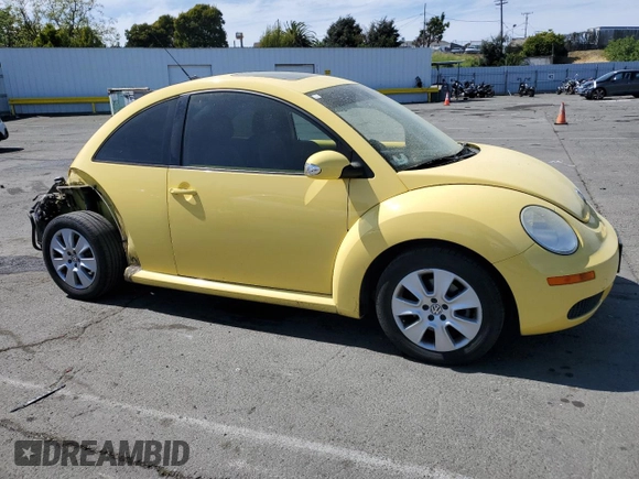2009 Volkswagen Beetle S с VIN 3VWRG31C59M506895, выставлен на аукционе Copart как лот 52944605 с пробегом 56 834 миль миль и Списание • Salvage title. История ставок и продаж доступна на DreamBid. Изображение 4.