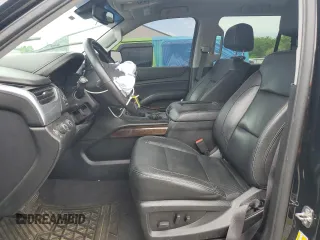 2019 Chevrolet Tahoe LT with VIN 1GNSKBKC7KR391434, listed as a Copart auction lot 55743695 with 118,160 mi miles and Salvage title. Bid and sale history available at DreamBid. Image 7.