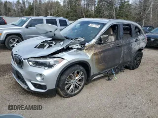 2016 BMW X1 xDrive28i with VIN WBXHT3C3XG5E49609, listed as a Copart auction lot 50213825 with 0 mi miles and Salvage Title. Bid and sale history available at carsss.com. Image 1.