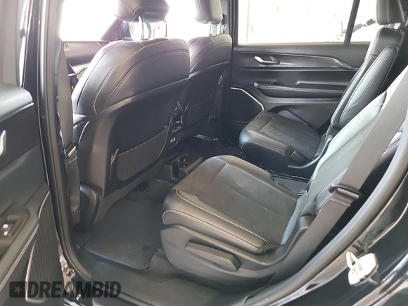 2022 Jeep Grand Cherokee Altitude z VIN 1C4RJKAG5N8554168, wystawiony jako IAAI lot #42566100 z przebiegiem 49 208 mil mil oraz . Historia ofert i sprzedaży dostępna na DreamBid. Obrazek 24.