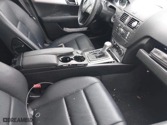 2008 Mercedes-Benz C-Class 3.0L Sport with VIN WDDGF54X28R014741, listed as a IAAI auction lot 41461468 with 148,226 mi miles. Bid and sale history available at carsss.com. Image 5.