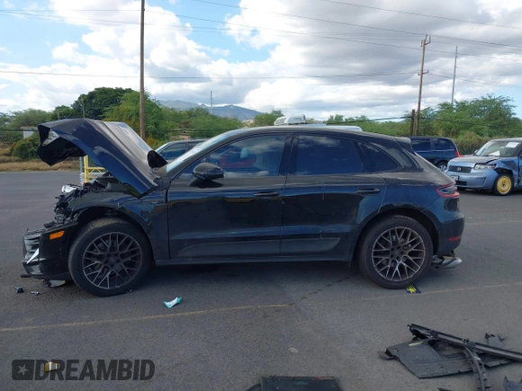 2018 Porsche Macan with VIN WP1AA2A50JLB09838, listed as a IAAI auction lot 42361463 with Not provided miles and . Bid and sale history available at DreamBid. Image 15.
