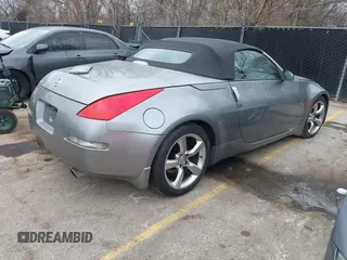 2006 Nissan 350Z Touring with VIN JN1AZ36A26M457957, listed as a IAAI auction lot 41480181 with 103,606 mi miles. Bid and sale history available at carsss.com. Image 4.