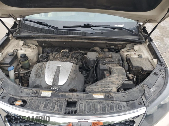 2011 Kia Sorento LX with VIN 5XYKT4A28BG111223, listed as a Copart auction lot 51696095 with 173,775 mi miles and Salvage Title. Bid and sale history available at DreamBid. Image 12.