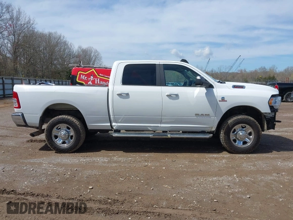 2019 Ram 2500 Big Horn with VIN 3C6UR5DL2KG675282, listed as a IAAI auction lot 41729803 with 88,084 mi miles and . Bid and sale history available at DreamBid. Image 14.