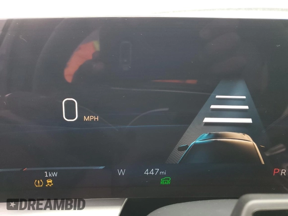 2025 Cadillac LYRIQ Sport z VIN 1GYKPTRL2SZ303874, wystawiony jako Copart lot #55592315 z przebiegiem 447 mil mil oraz Szkody całkowita. Historia ofert i sprzedaży dostępna na DreamBid. Obrazek 9.