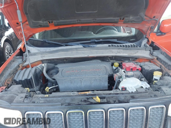 2019 Jeep Renegade Latitude with VIN ZACNJABB9KPK83144, listed as a IAAI auction lot 42409415 with 191,327 mi miles and . Bid and sale history available at DreamBid. Image 10.
