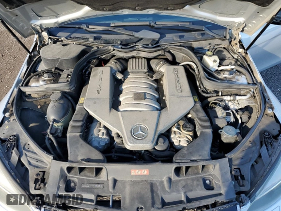 2009 Mercedes-Benz C 63 AMG with VIN WDDGF77X09F344369, listed as a Copart auction lot 71540514 with 221,938 mi miles and Non Repairable. Bid and sale history available at DreamBid. Image 11.