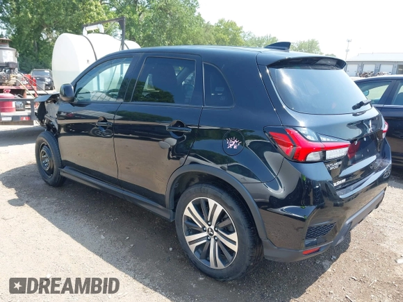 2021 Mitsubishi Outlander ES with VIN JA4APUAU3MU032698, listed as a IAAI auction lot 42461693 with 47,325 mi miles and . Bid and sale history available at DreamBid. Image 3.