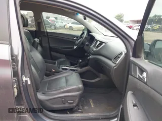 2016 Hyundai Tucson Limited z VIN KM8J33A22GU181677, wystawiony jako IAAI lot #42254025 z przebiegiem 239 287 mil mil oraz . Historia ofert i sprzedaży dostępna na DreamBid. Obrazek 5.