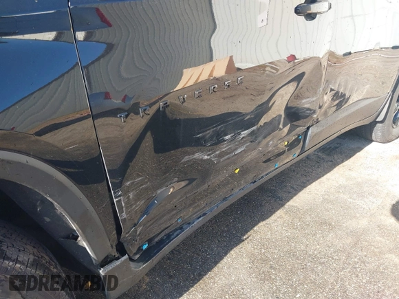 2022 Chevrolet Traverse LS with VIN 1GNERFKW6NJ184093, listed as a IAAI auction lot 41867296 with 28,733 mi miles and . Bid and sale history available at DreamBid. Image 6.
