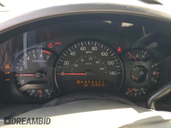2004 Nissan Titan SE z VIN 1N6AA06AX4N578176, wystawiony jako Copart lot #60174465 z przebiegiem 202 545 mil mil oraz Szkoda całkowita • Salvage title. Historia ofert i sprzedaży dostępna na DreamBid. Obrazek 9.