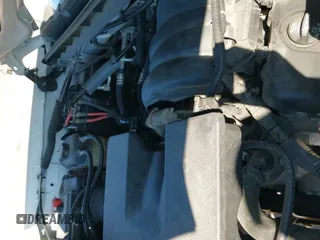 2018 Chevrolet Silverado 1500 LT z VIN 1GCVKREHXJZ353037, wystawiony jako IAAI lot #43124324 z przebiegiem 178 050 mil mil oraz . Historia ofert i sprzedaży dostępna na DreamBid. Obrazek 20.